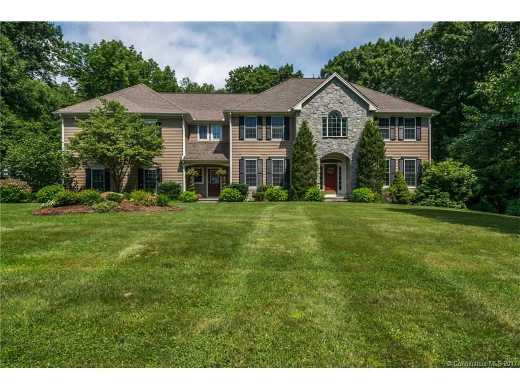 6 Eastview Dr