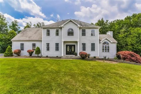 6 Goff Brook Cir