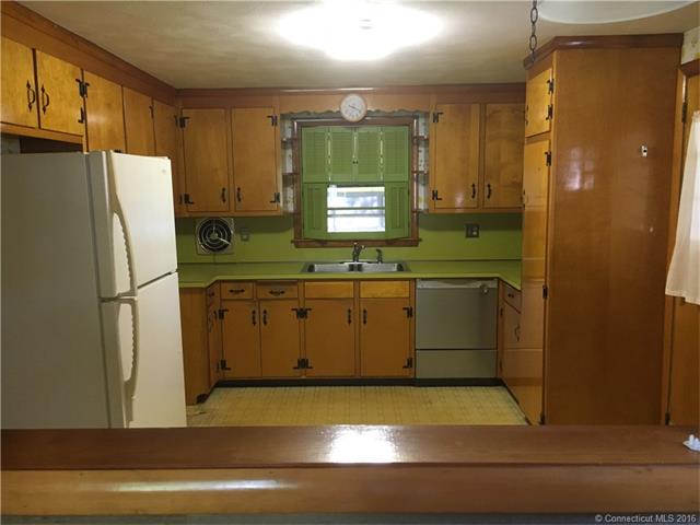 For Sale: 23 Gilbert Ave Rocky Hill, CT 06067