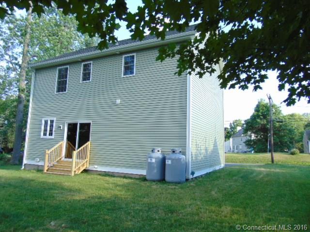 38 Glastonbury Ave