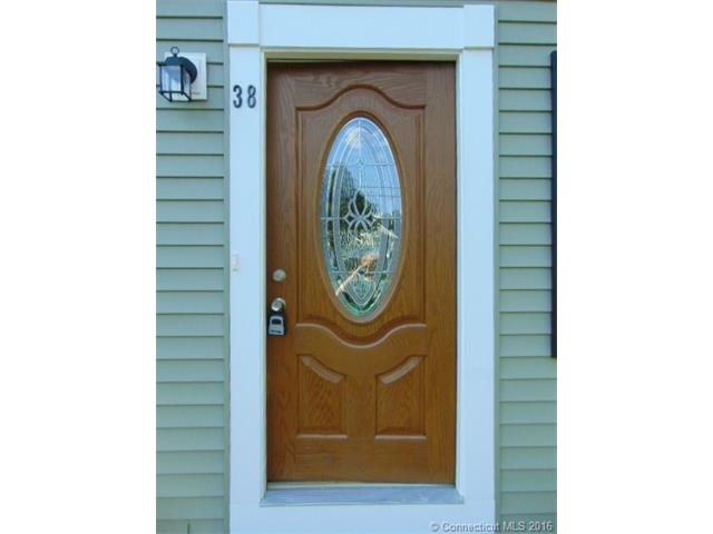 38 Glastonbury Ave