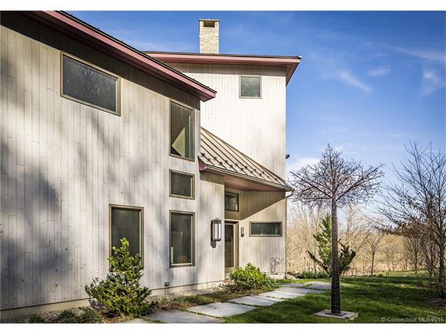 230 Housatonic River Rd, Salisbury CT 06068