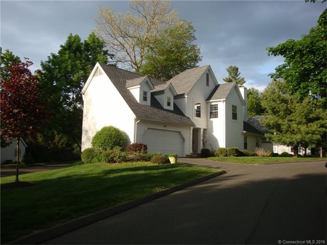 8 Stratton Forest Way #APT 8, Simsbury CT 06070