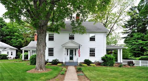 19 Candlewood Dr
