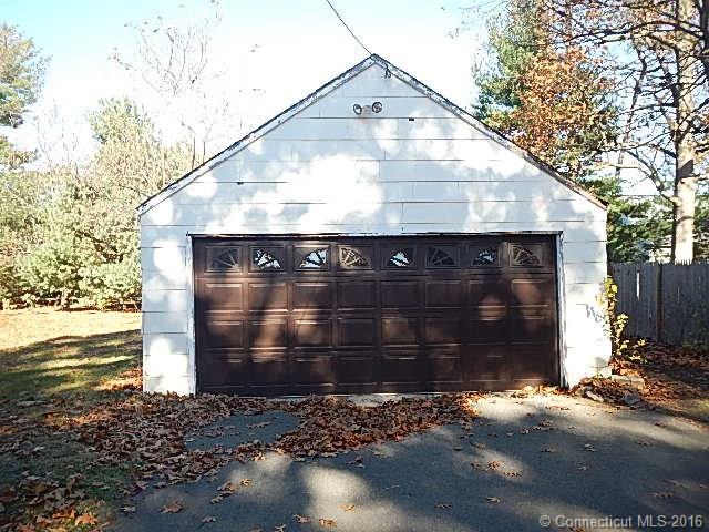 62 Indian Hill Rd