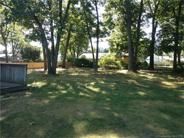 489 Ash Dr