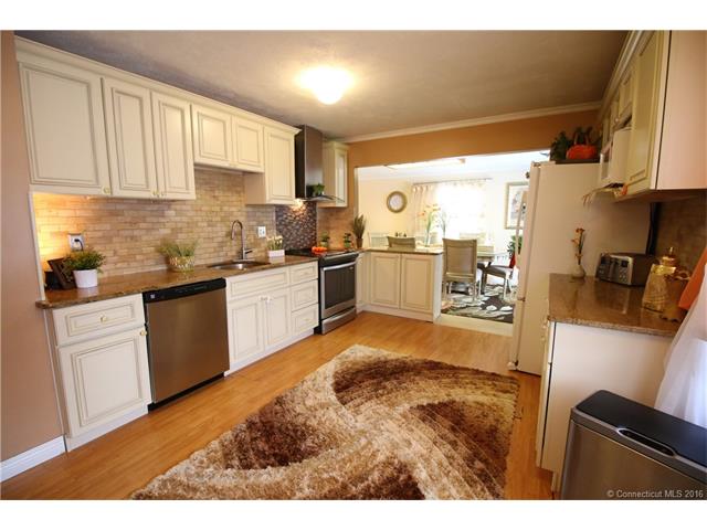 7 Polk Ln