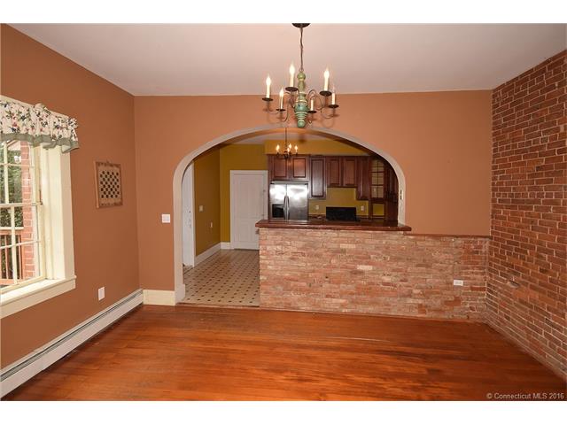165 Elm St