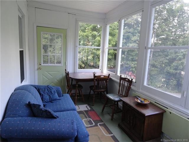 15 Spring St