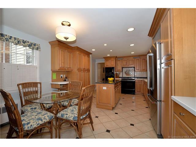 150 Cliffmore Rd