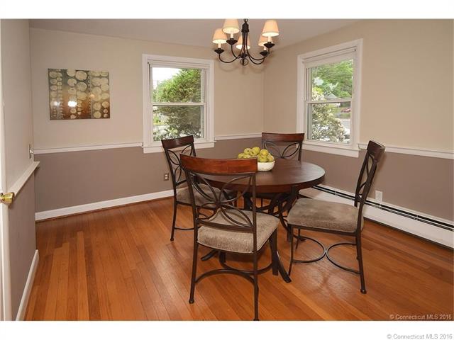 For Sale: 1538 Boulevard West Hartford, CT 06107