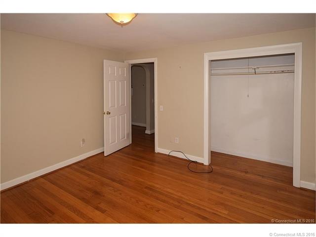 For Sale: 1538 Boulevard West Hartford, CT 06107