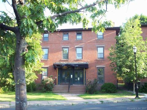 14 Roxbury Rd
