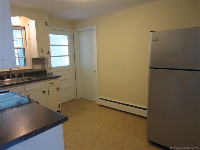 For Sale: 46 Kenwood Rd Wethersfield, CT 06109