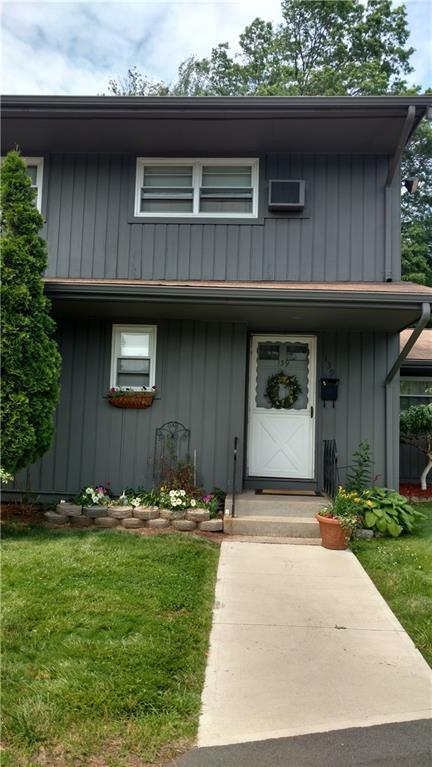 44 Giddings St