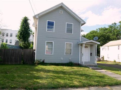 132 Maple Ave #C
