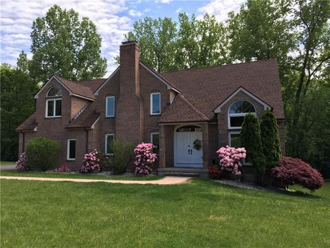 54 Andover Dr