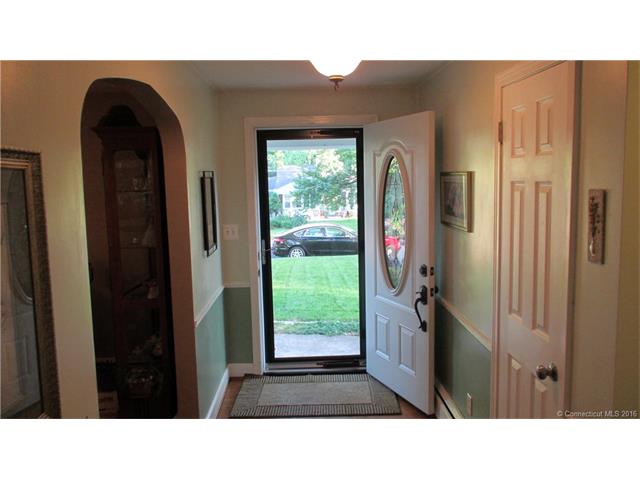 For Sale: 40 Edward St Newington, CT 06111