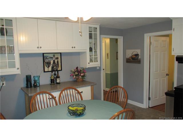For Sale: 40 Edward St Newington, CT 06111