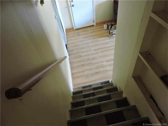 54 Woodbridge Rd