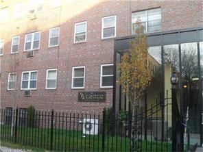 63 Lafayette Ave