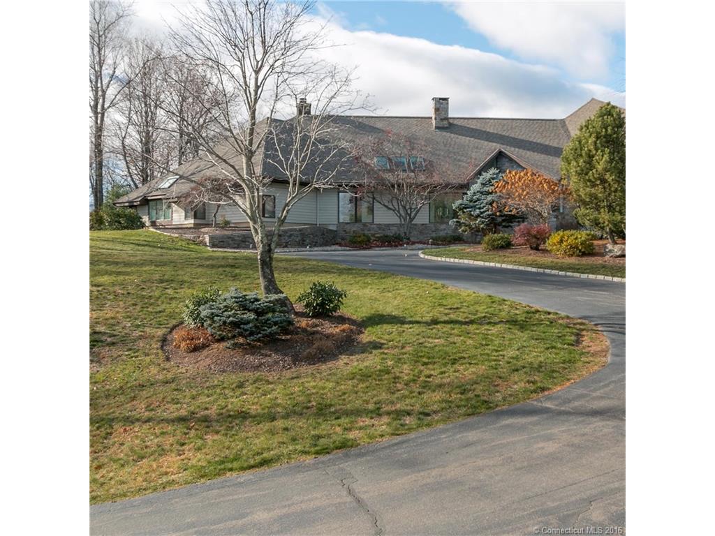 91 Balfour Dr