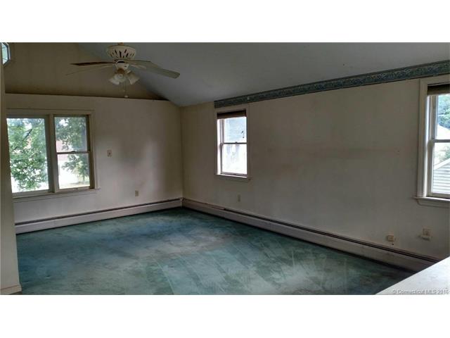 55 Middle Dr