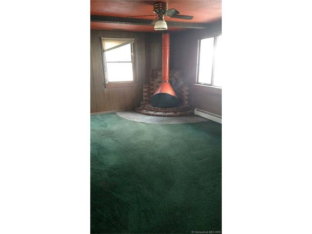 55 Middle Dr
