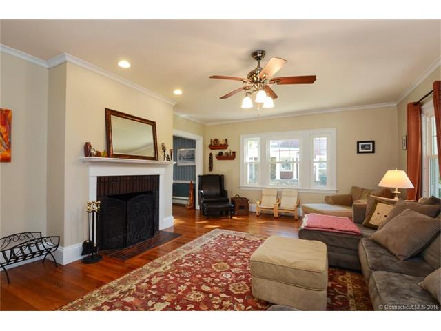 40 Beverly Rd