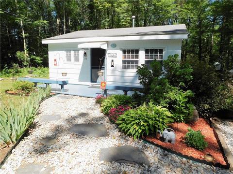 27 Alexander Dr