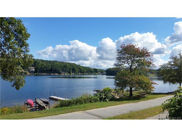 212 Maple Dr