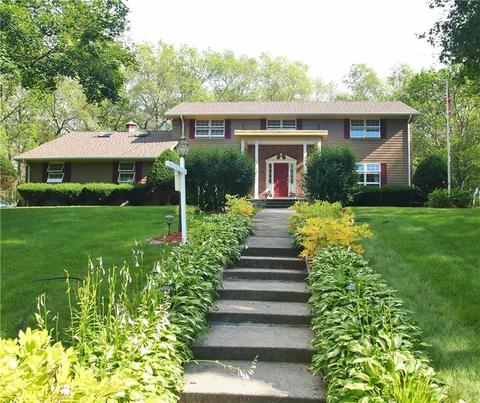 56 Westview Dr
