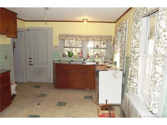 For Sale: 760 Upper Maple St Danielson, CT 06239