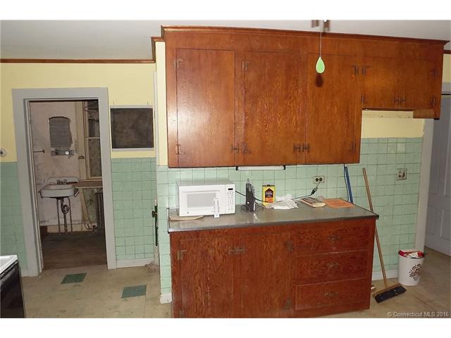 For Sale: 760 Upper Maple St Danielson, CT 06239