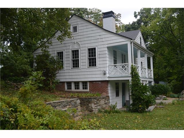 19 Roxbury Rd