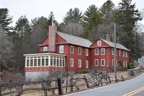 18 Beaver Dam Rd