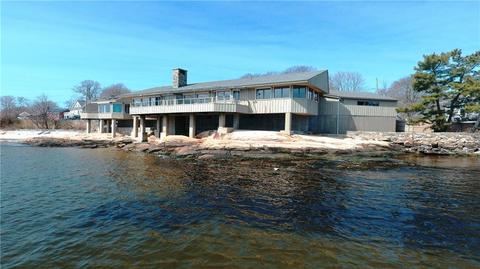 22 Windward Way