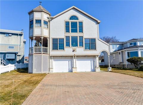 22 Windward Way
