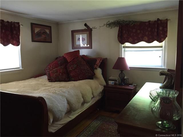 For Sale: 9 Bayshore Dr New London, CT 06320