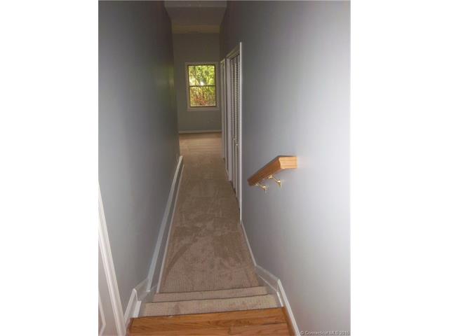 19 Hawthorne Dr #170