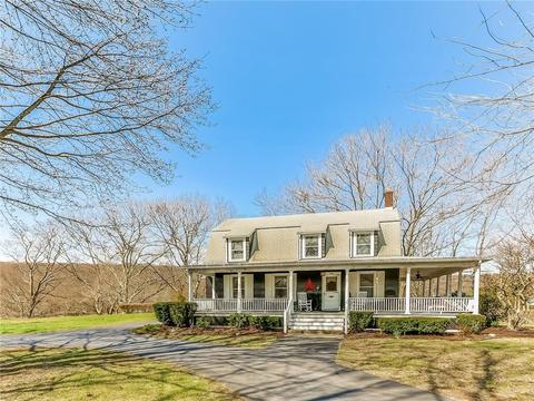 11 Riverside Dr