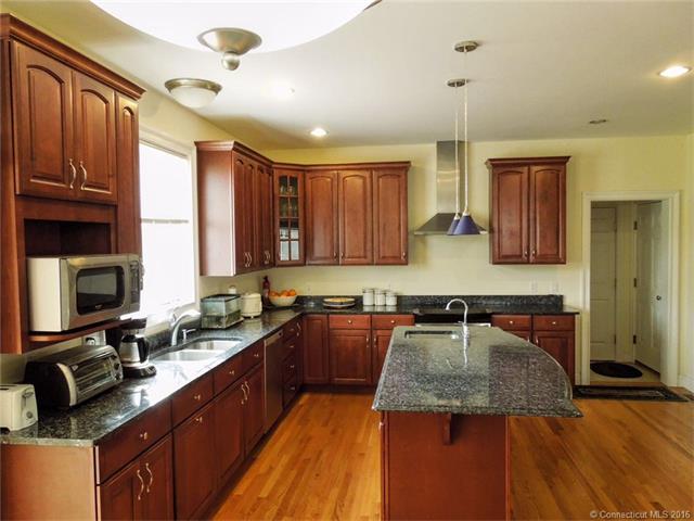 226 Upper Pattagansett Rd