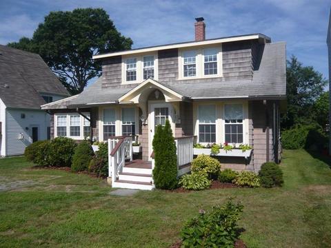 81 Sound Breeze Ave