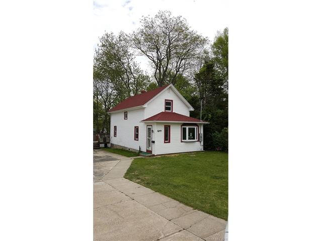 For Sale: 80 Brandegee Ave Groton, CT 06340