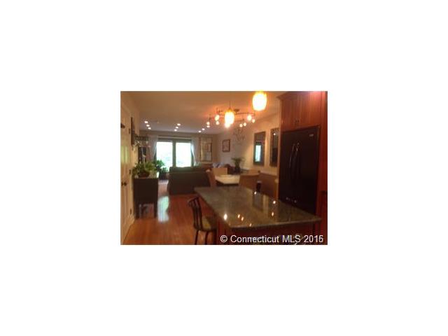 73 Courtland Dr #73