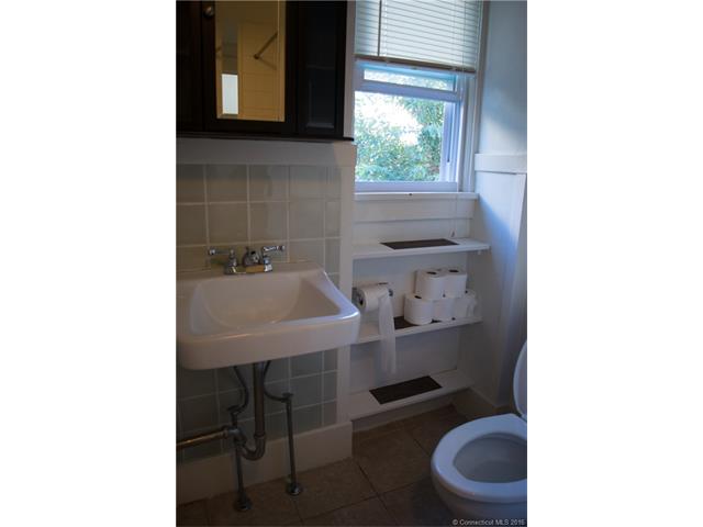 42 Pleasant St #2