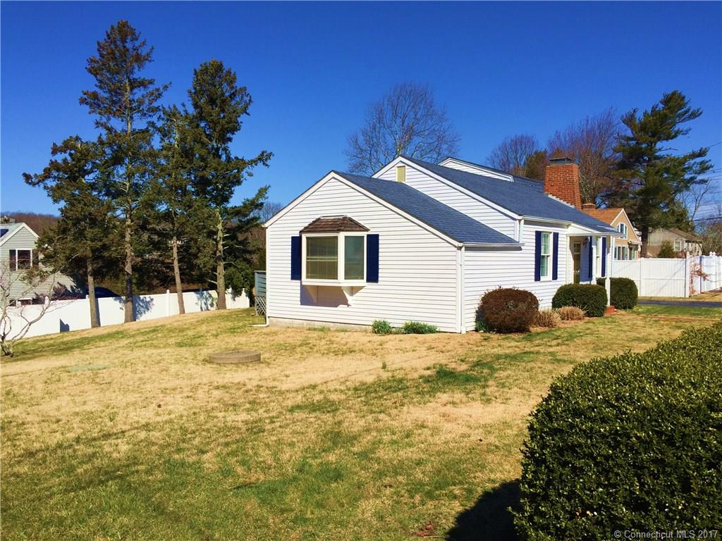 38 Hope St #1308