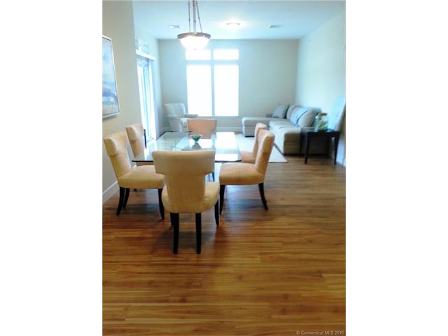 For Sale: 38 Hope #APT 1110 Niantic, CT 06357