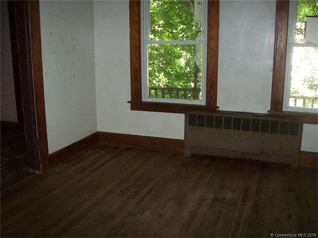 For Sale: 15 Hoover Ave Norwich, CT 06360
