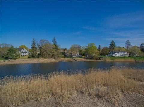 6 Meetinghouse Ln